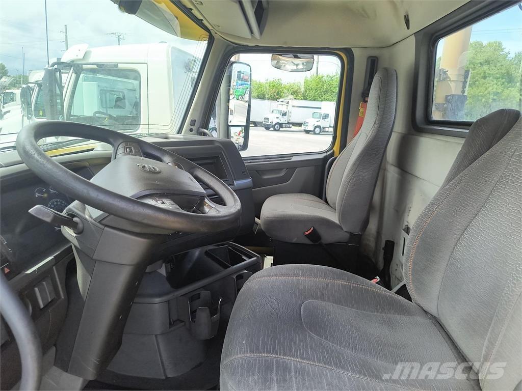 Volvo VNR64T300 Влекачи