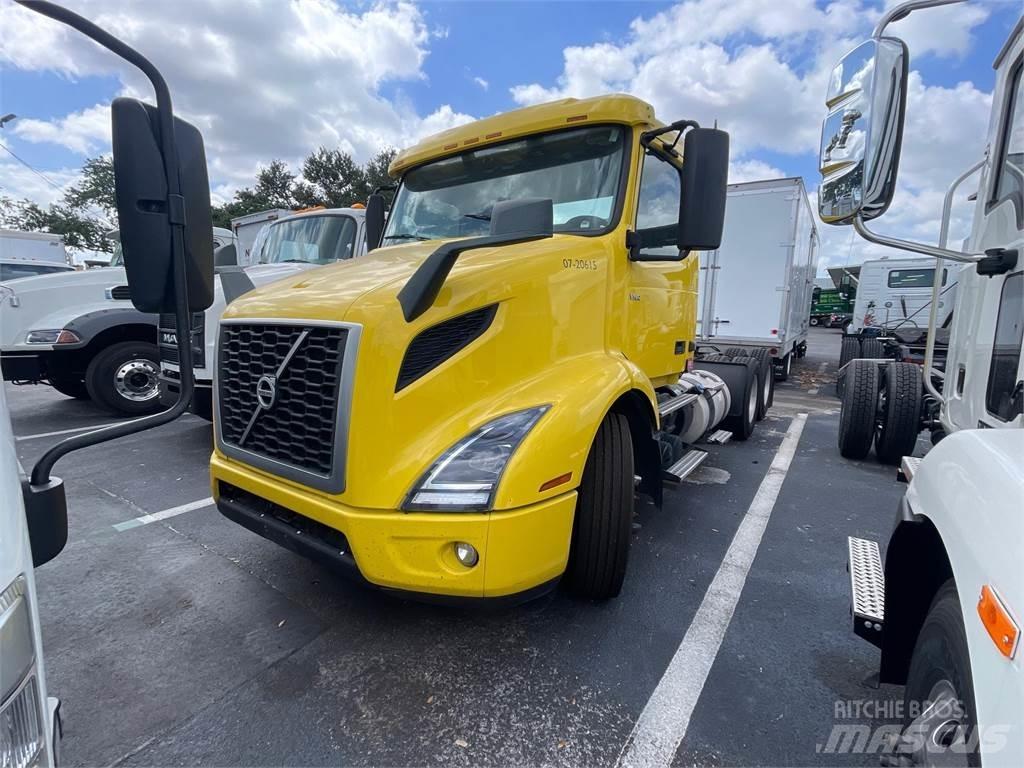 Volvo VNR64T300 Влекачи
