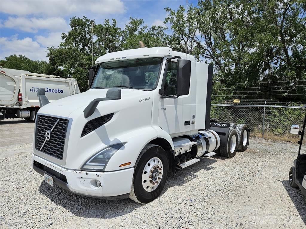Volvo VNR64T300 Влекачи