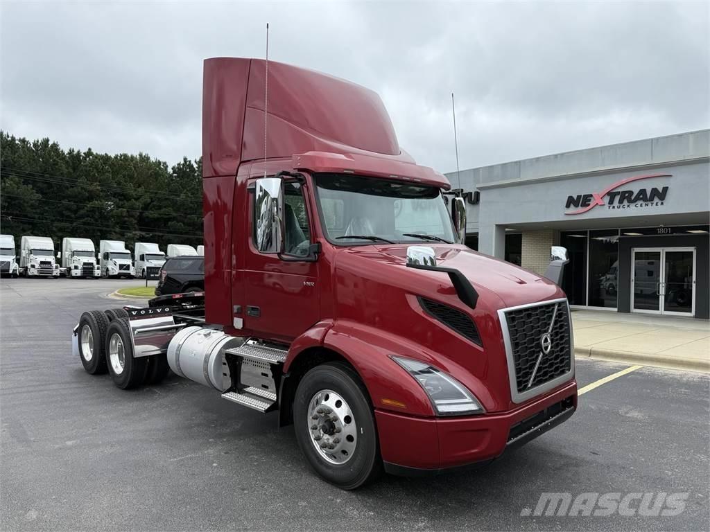 Volvo VNR64T300 Влекачи