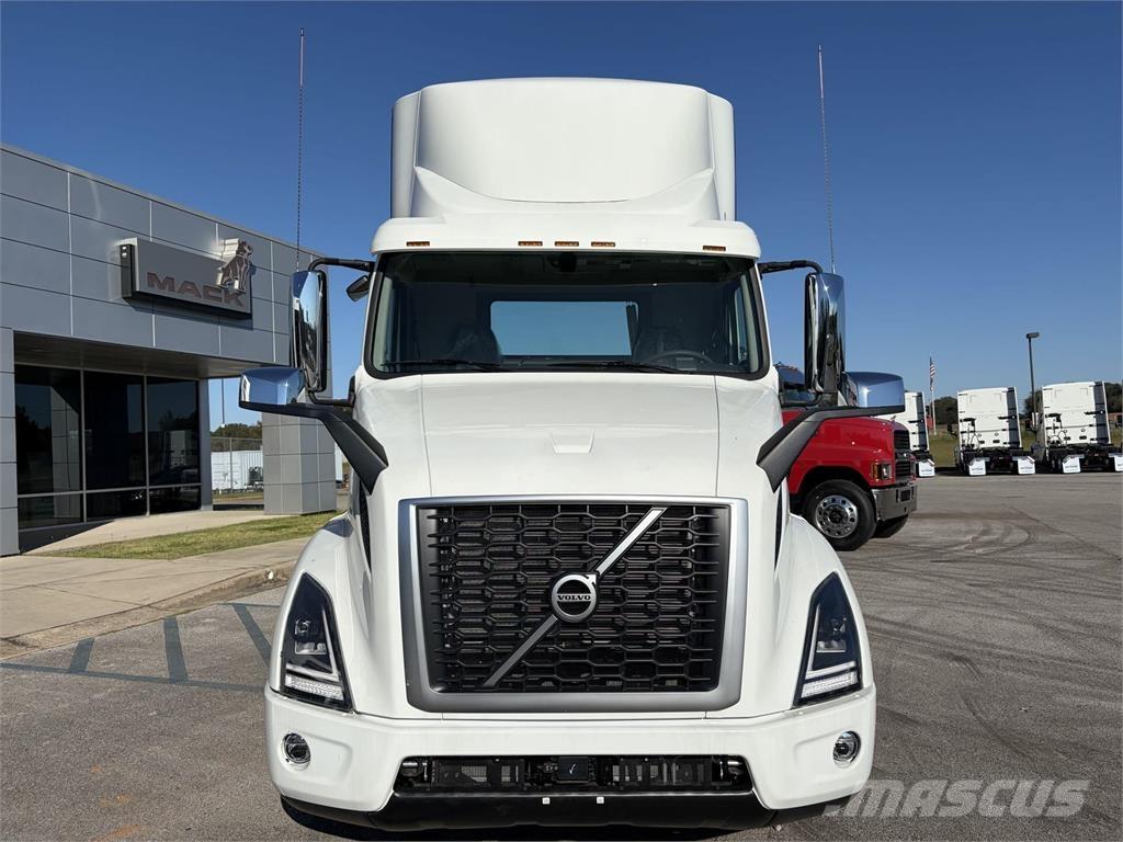 Volvo VNR64T300 Влекачи