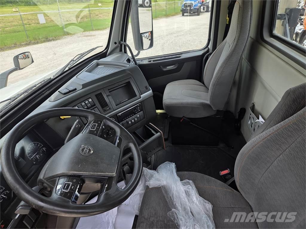 Volvo VNR64T300 Влекачи