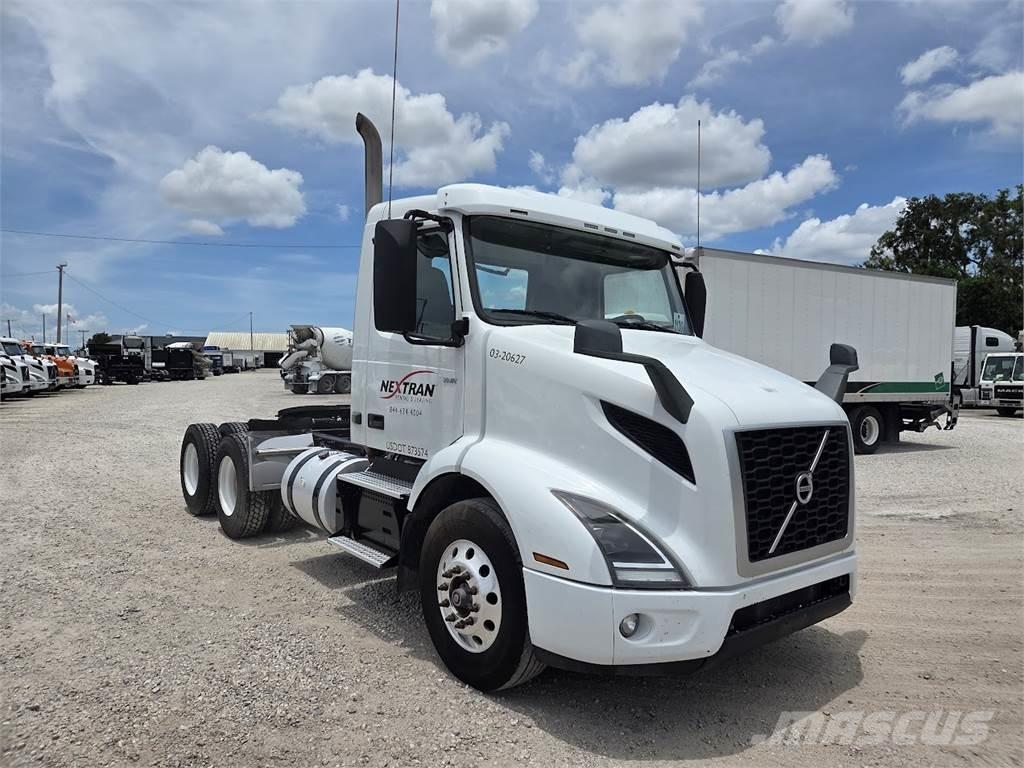 Volvo VNR64T300 Влекачи