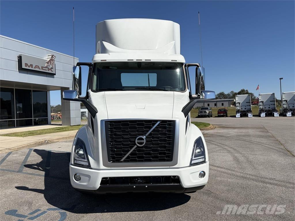 Volvo VNR64T300 Влекачи