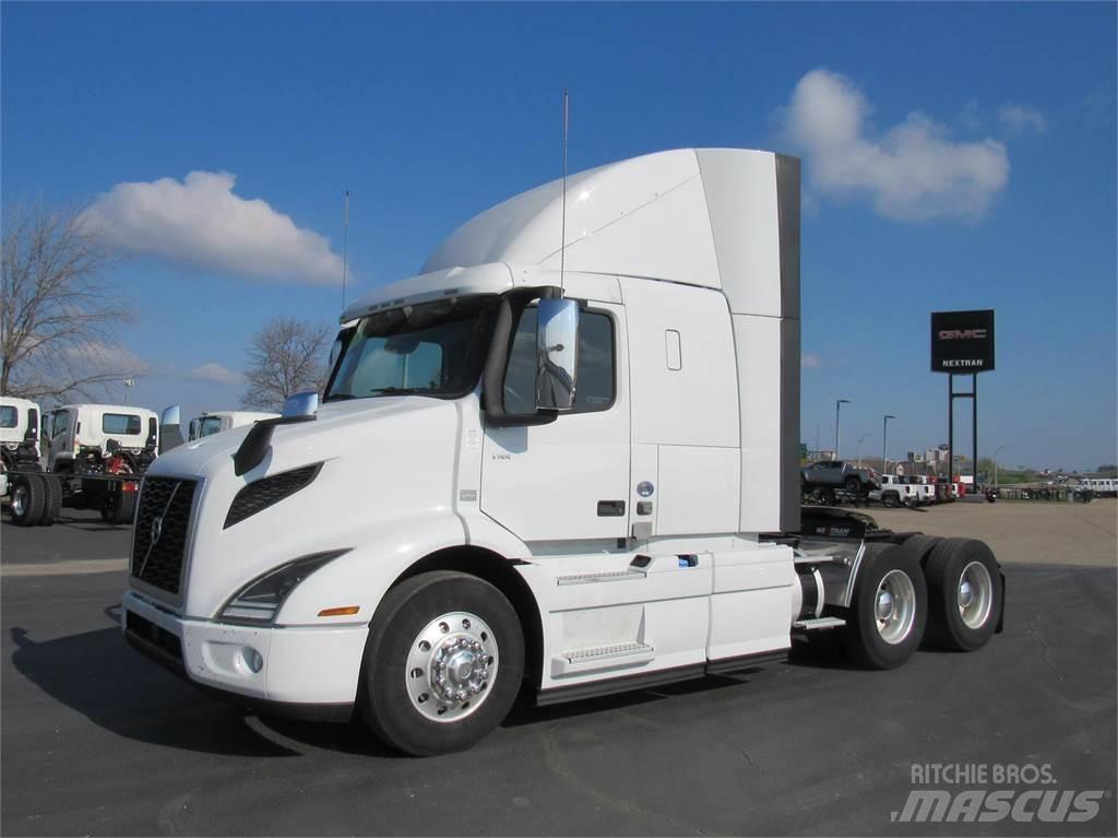 Volvo VNR64T400 Влекачи