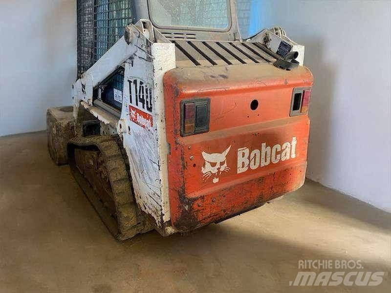 Bobcat T140 Мини товарачи