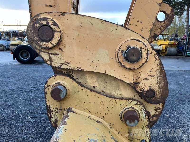 CASE WX185 Колесни екскаватори