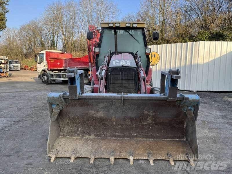 CAT 432D Товарач със заден ексватор