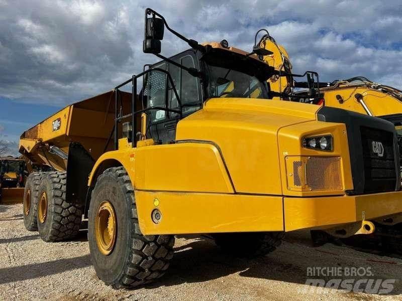 CAT 740GC Дъмпери/моторни превозни средства