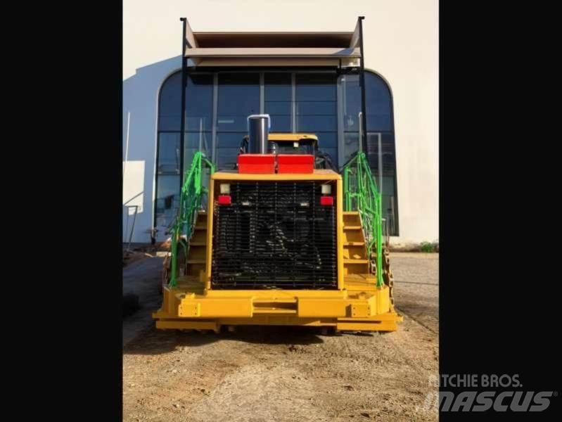 CAT 825H Машини за опаковане на отпадъци