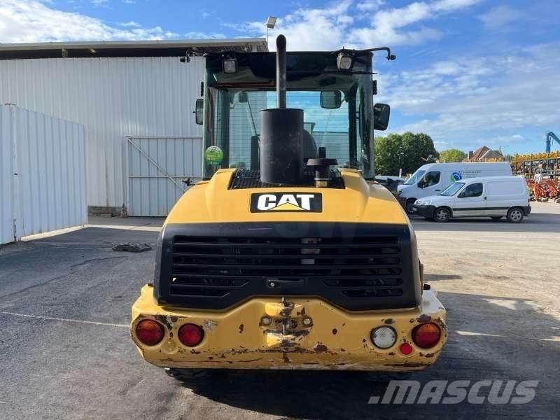 CAT 906H Мини товарачи