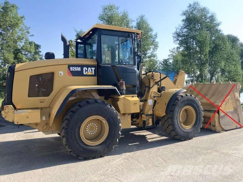 CAT 926M Колесни товарачи