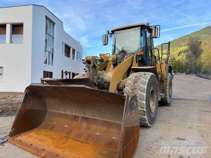 CAT 950G Колесни товарачи