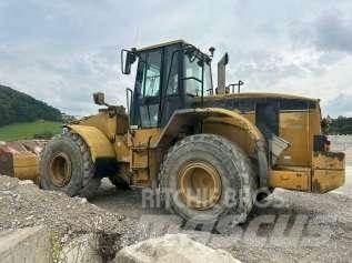 CAT 962G Колесни товарачи