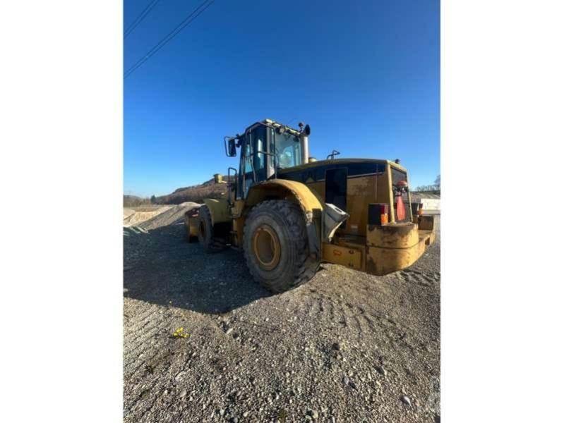 CAT 962G Колесни товарачи