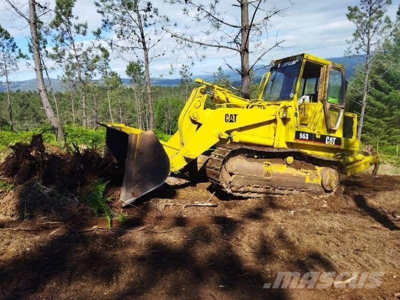 CAT 963 Верижен товарач