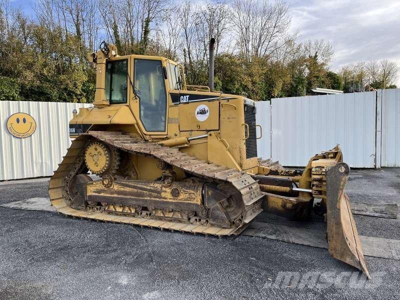 CAT D6N LGP Верижни булдозери
