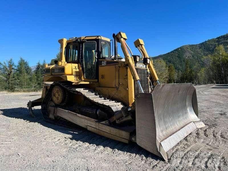 CAT D6RXL Верижни булдозери
