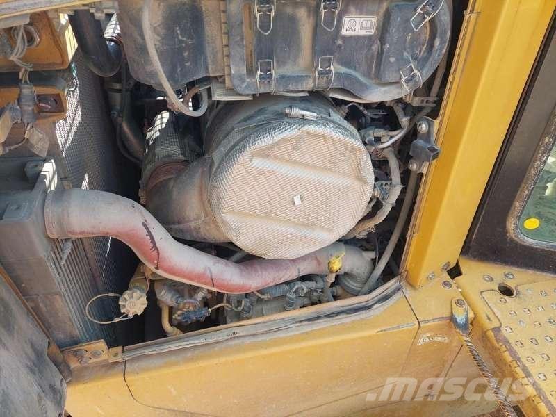 CAT D6T LGP Верижни булдозери
