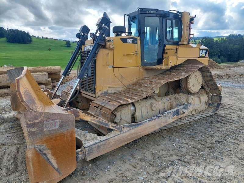 CAT D6T LGP Верижни булдозери

