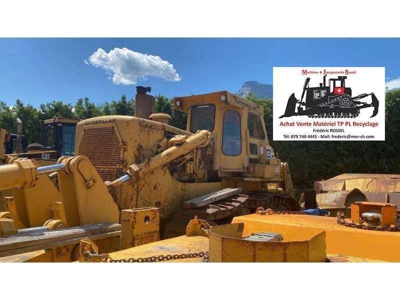CAT D9H Верижни булдозери
