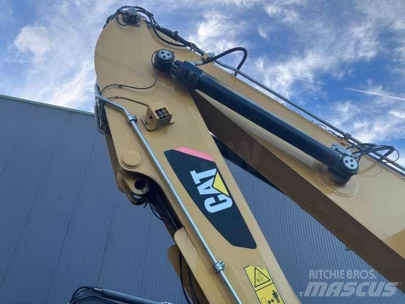 CAT MH3022 Оператори на отпадъци/индустрия
