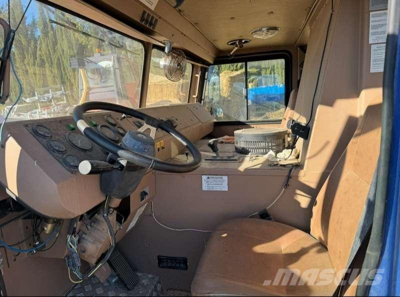 Condor 125/S Всъдеходни кранове