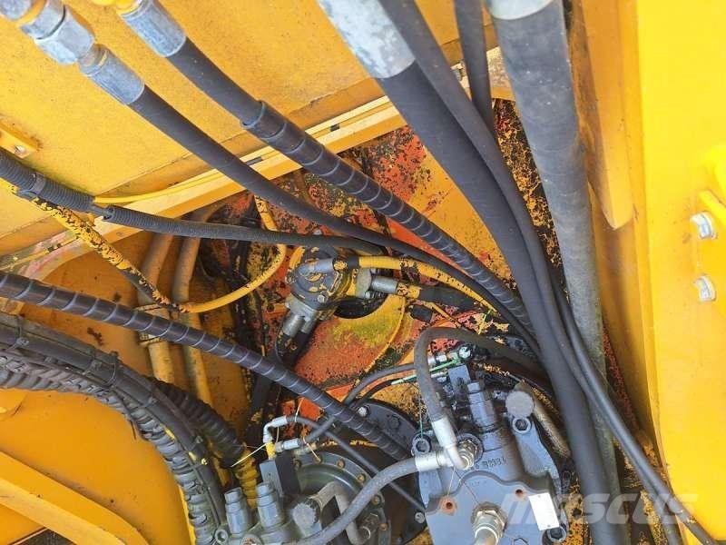Doosan 520 Екскаватори с дълго рамо