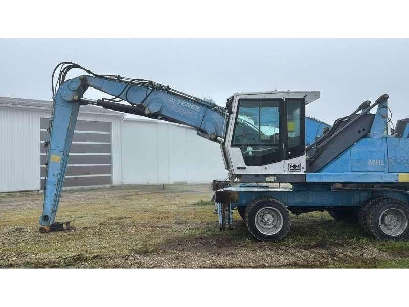 Fuchs MHL320 Оператори на отпадъци/индустрия
