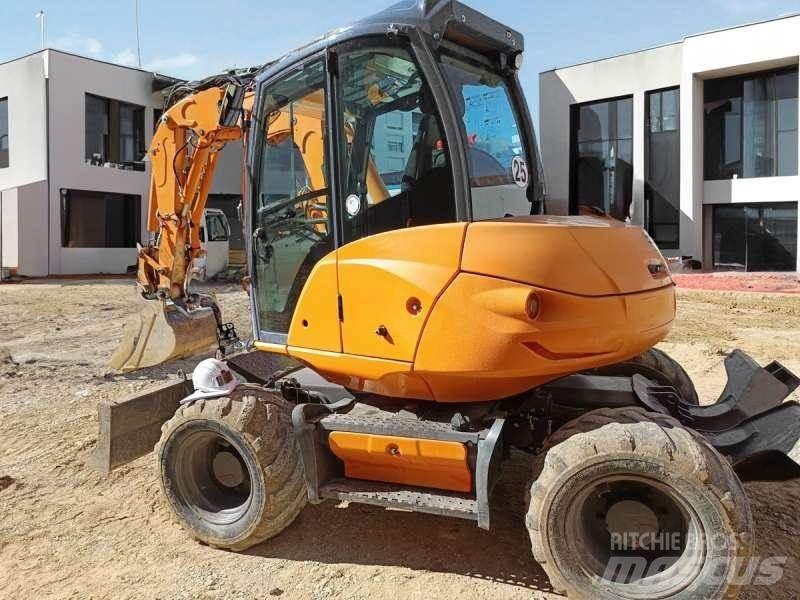 Mecalac 9MWR Колесни екскаватори