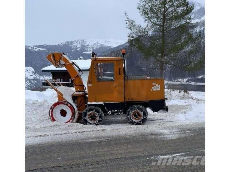 Rolba R200 Общински/универсални превозни средства
