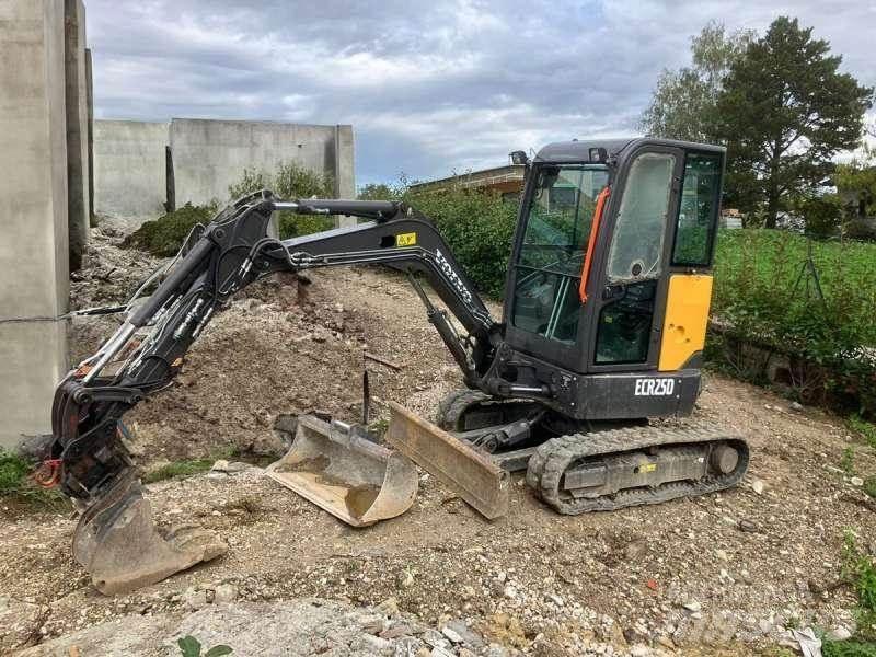 Volvo ECR25D Мини екскаватори < 7 т