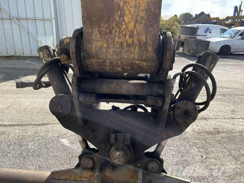 Volvo EW140D Колесни екскаватори