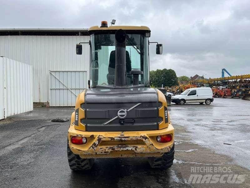 Volvo L30G Мини товарачи