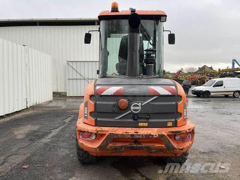 Volvo L30G Мини товарачи