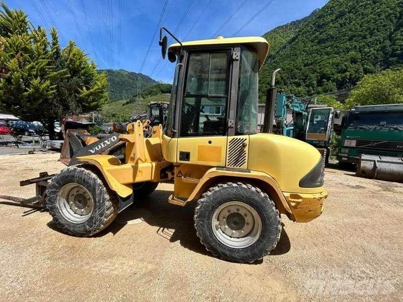 Volvo L30Z Мини товарачи