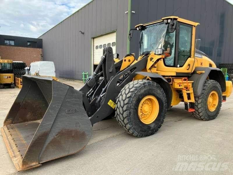 Volvo L90H Колесни товарачи