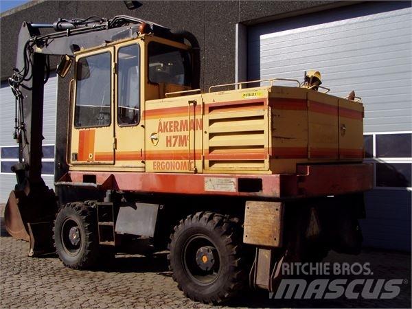Åkerman H7MC Колесни екскаватори