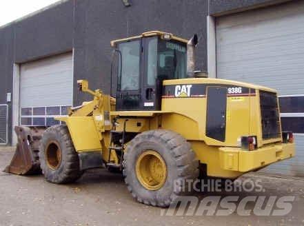 CAT 938G Колесни товарачи