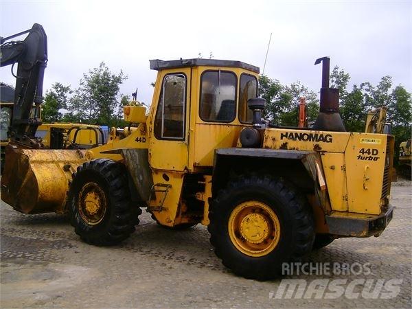 Hanomag 44D Колесни товарачи