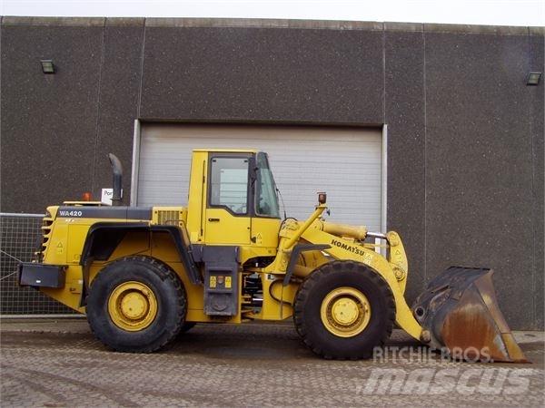 Komatsu WA420-3H Колесни товарачи