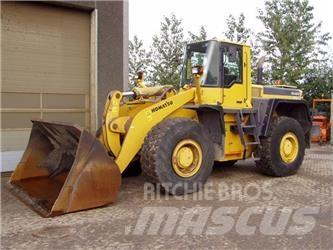 Komatsu WA420-3H Колесни товарачи
