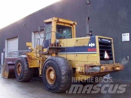 Komatsu WA450-1 Колесни товарачи