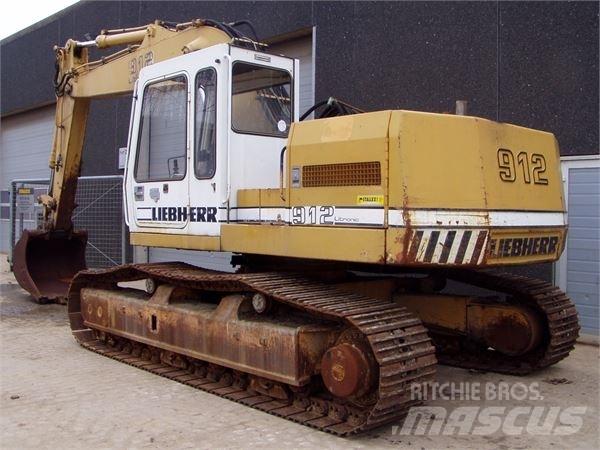 Liebherr 912 Верижен екскаватор