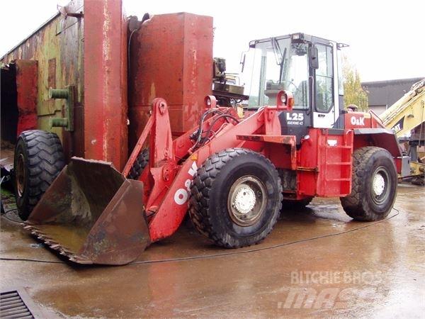 O&K L25C Колесни товарачи
