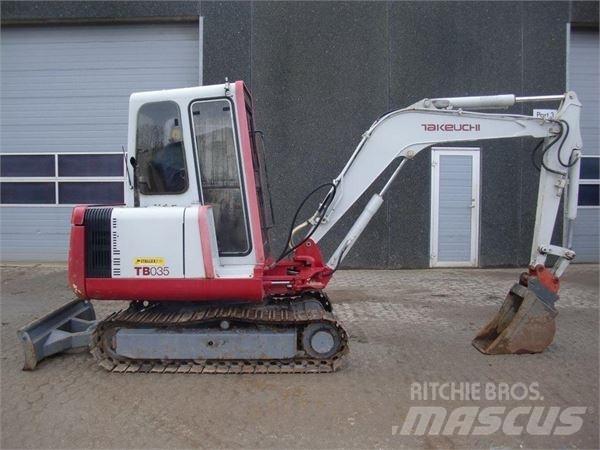 Takeuchi TB035 Мини екскаватори < 7 т