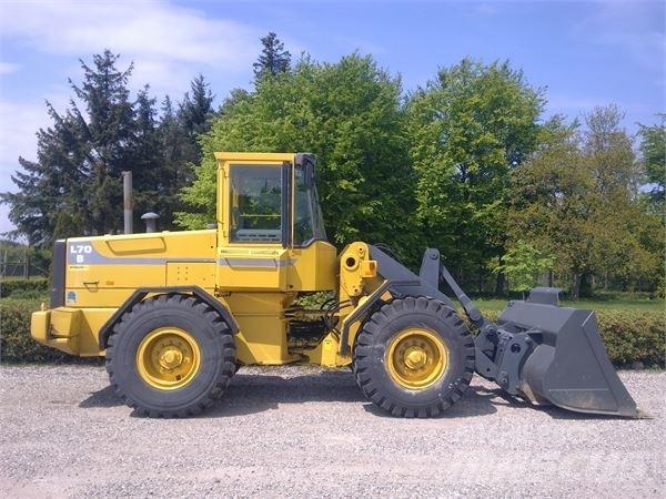 Volvo L70B Колесни товарачи