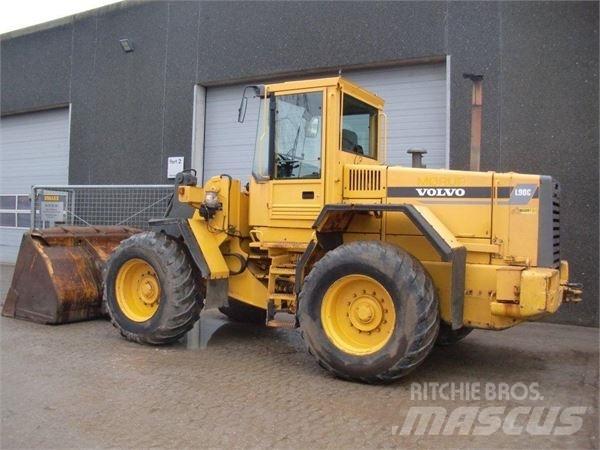 Volvo L90C Колесни товарачи