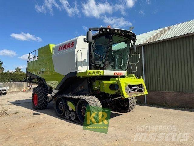 CLAAS LEXION 750 Комбайни