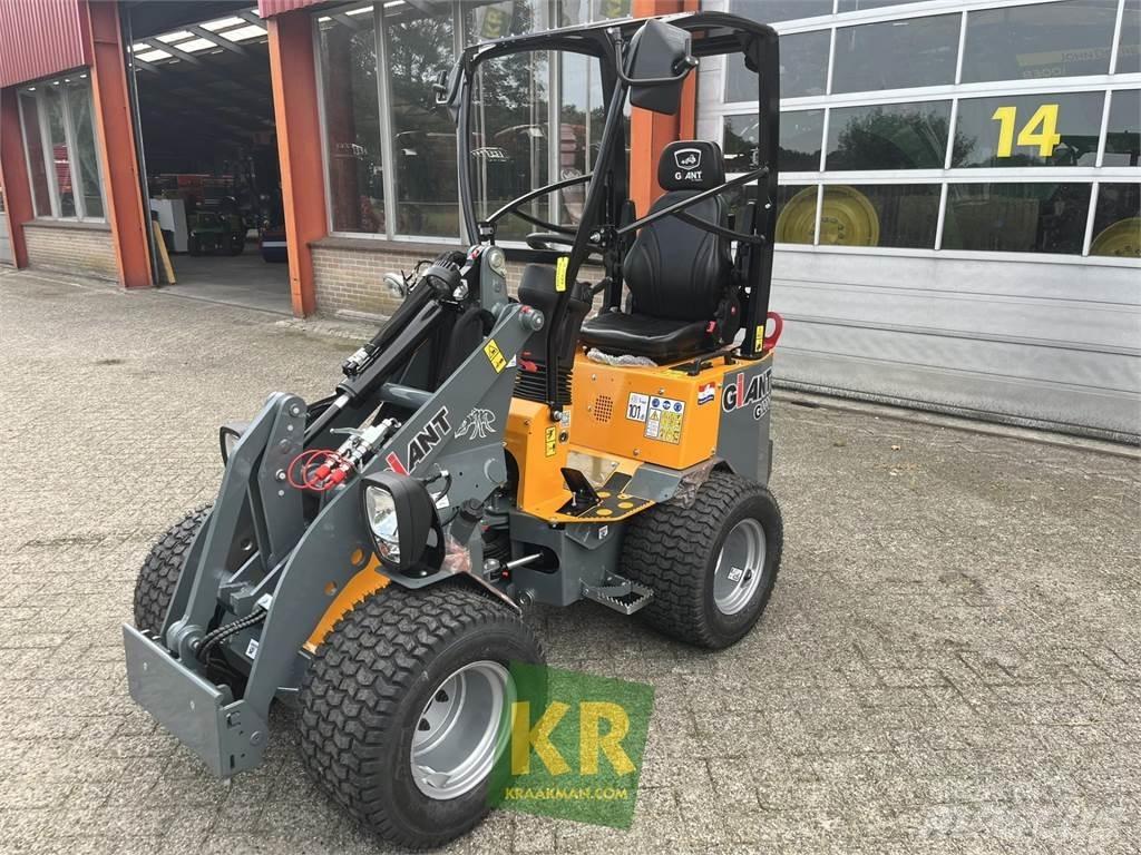 GiANT G1200 Челни товарачи и багери